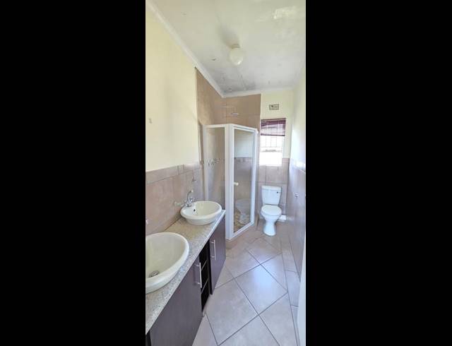 2 BEDROOM PROPERTY TO RENT IN RIVERSDALE